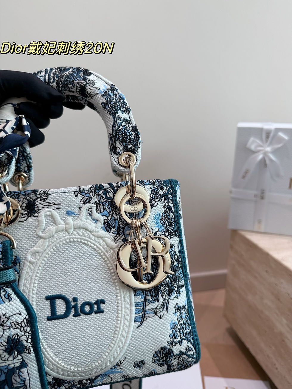 Thumbnail: Christian Dior bag 42541