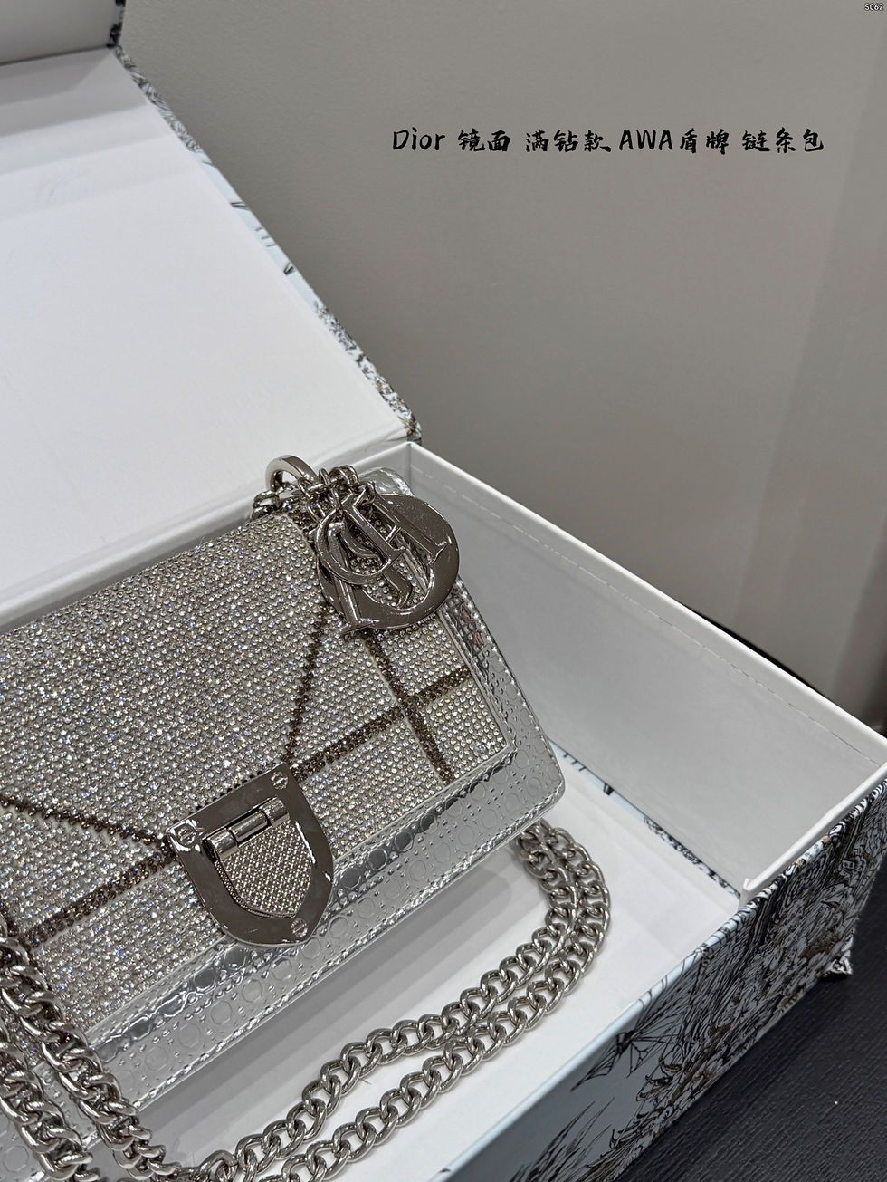 Thumbnail: Christian Dior bag 25556