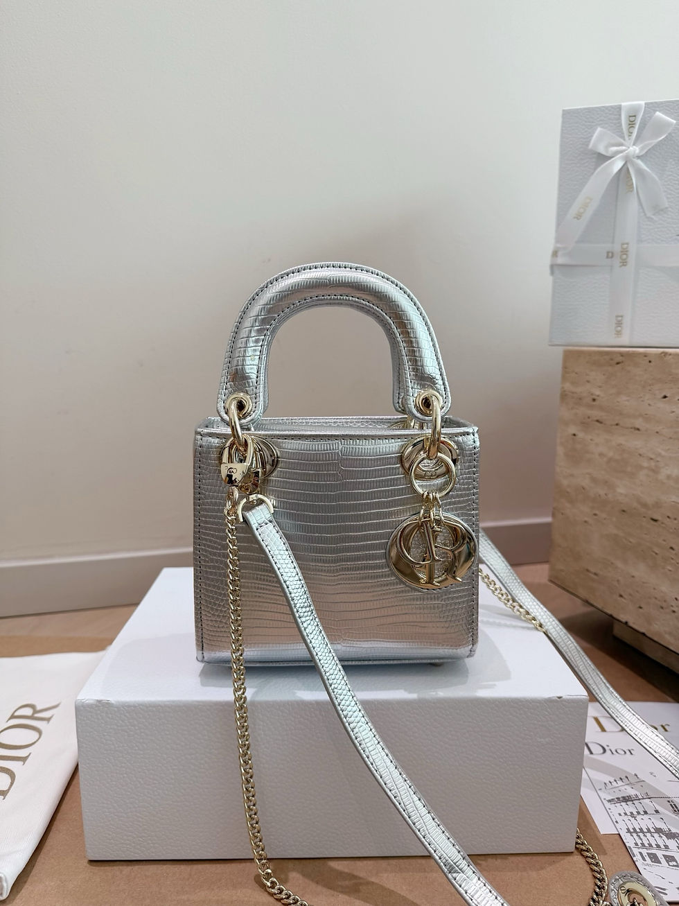 Thumbnail: Christian Dior bag 40525