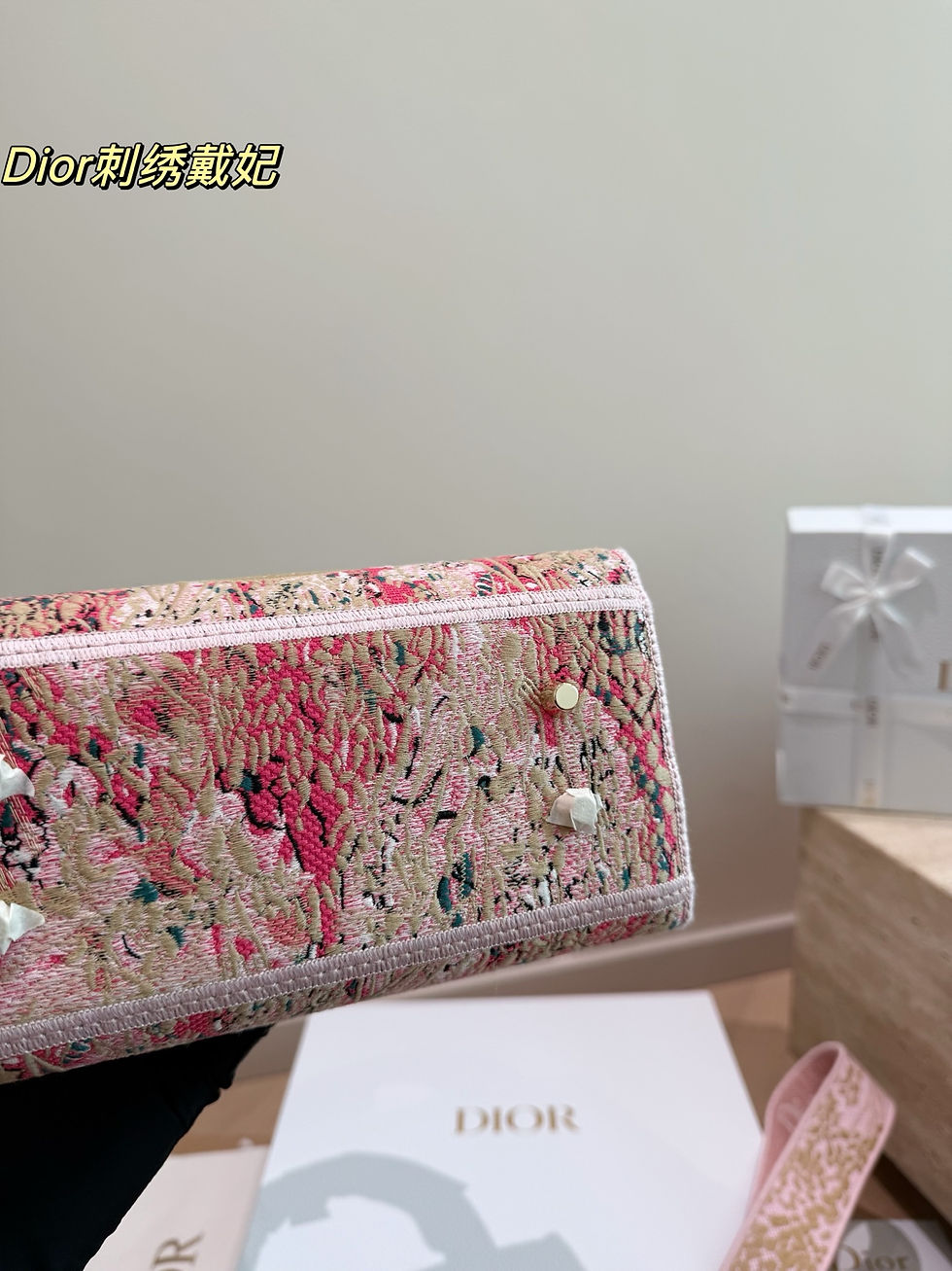 Thumbnail: Christian Dior bag 42223