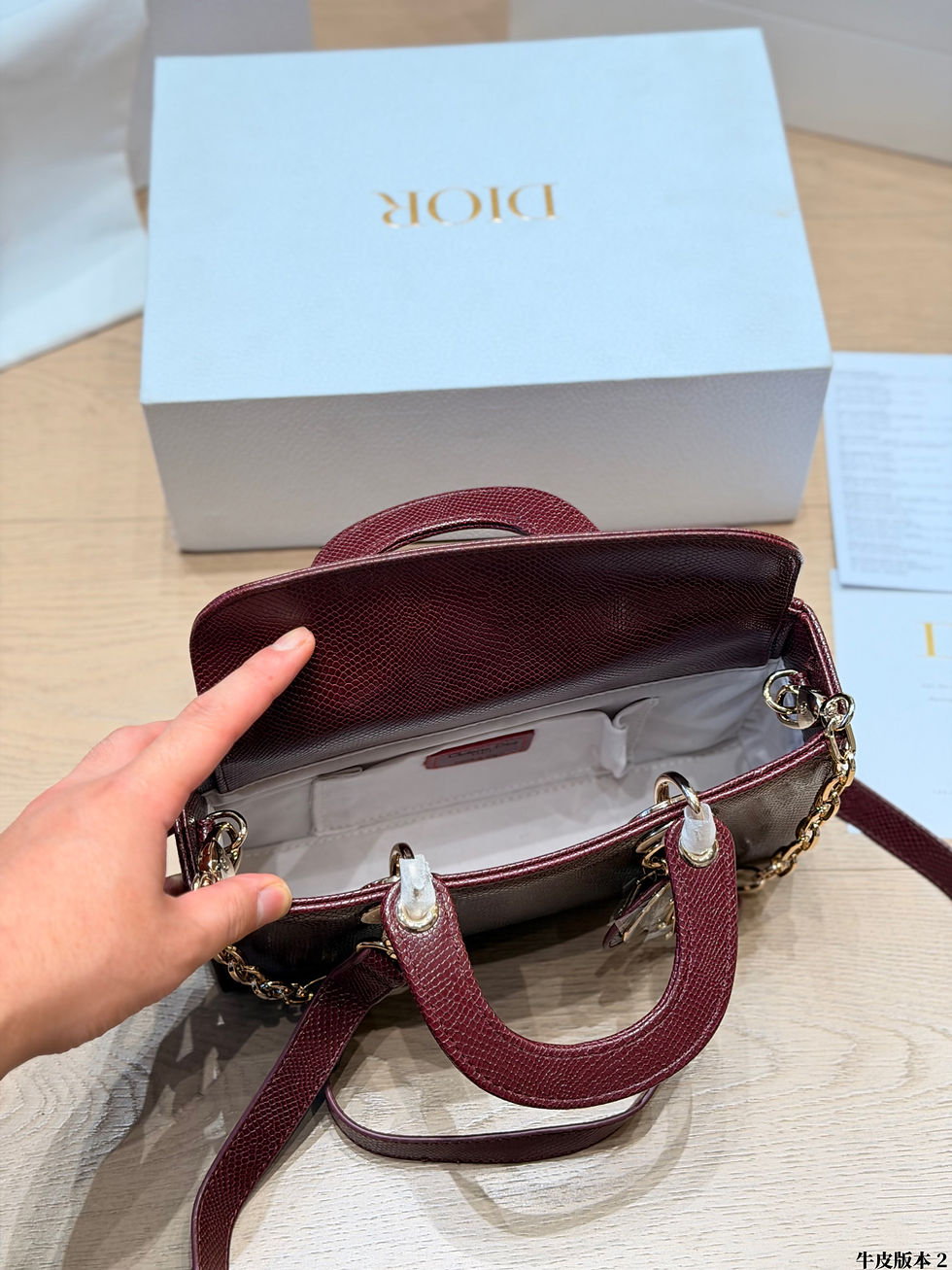Thumbnail: Christian Dior bag 44422
