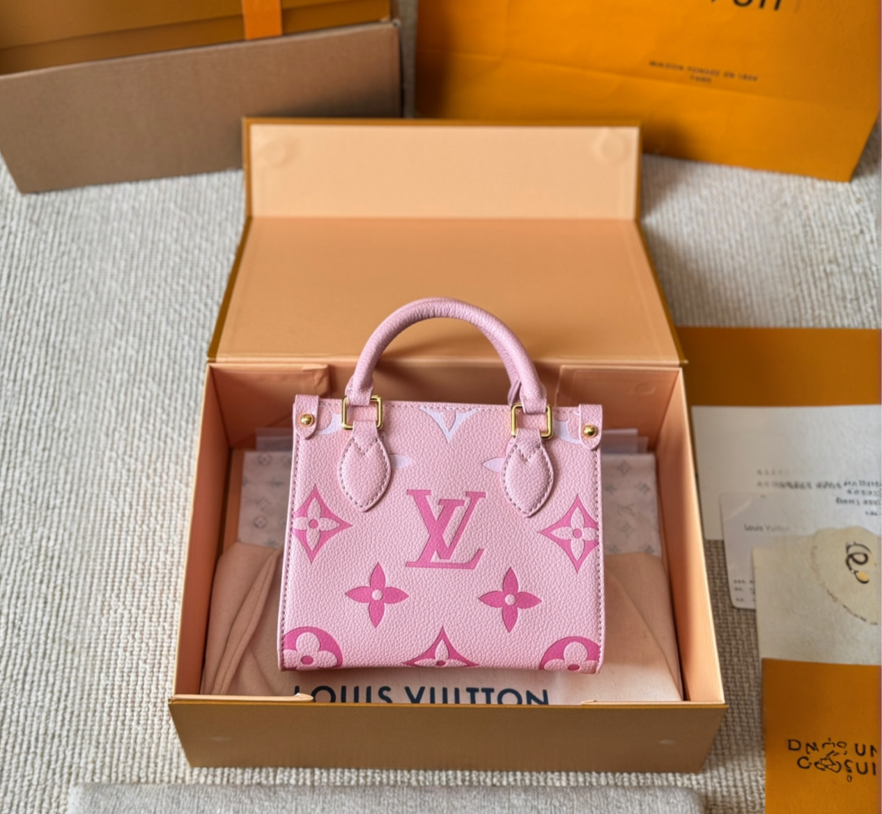 Louis Vuitton Bag 25788