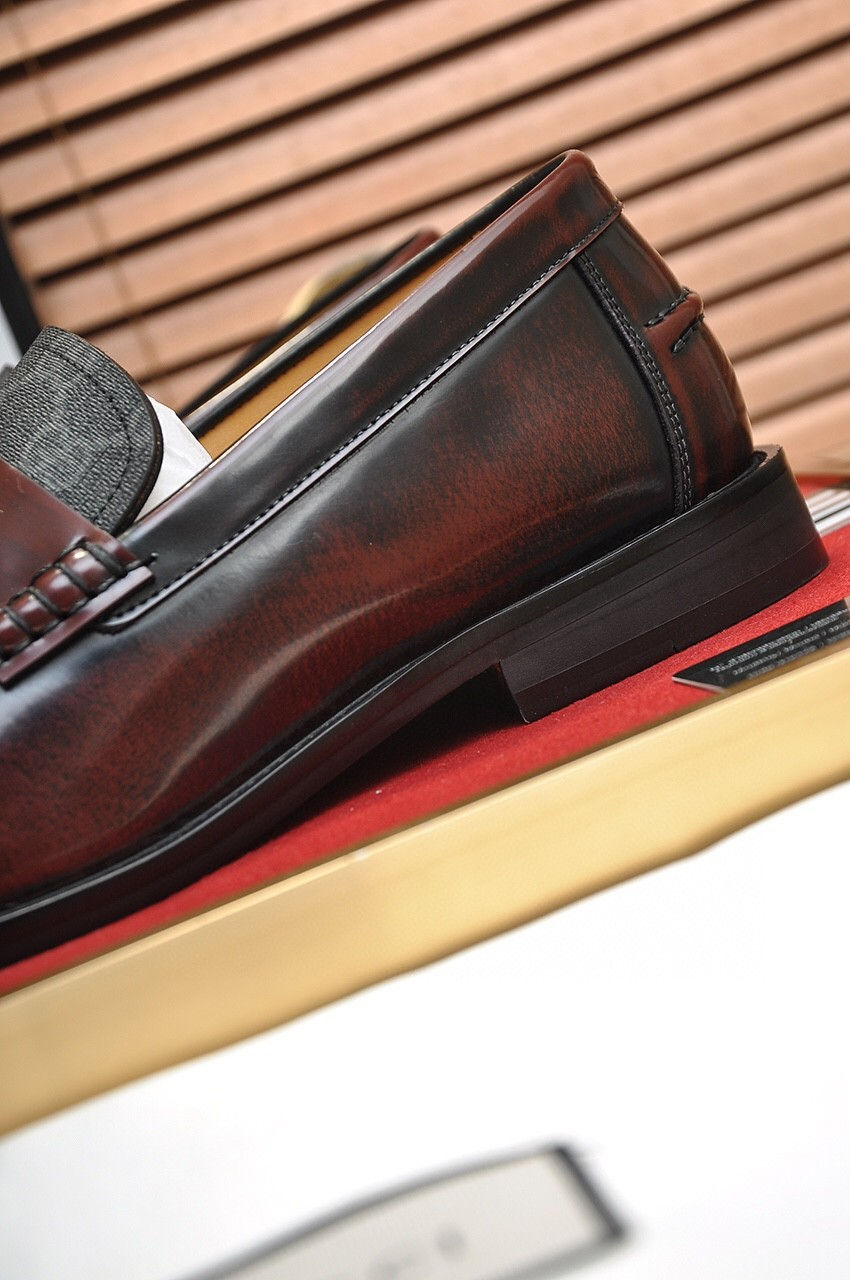 Thumbnail: GUCCI Shoes 52156