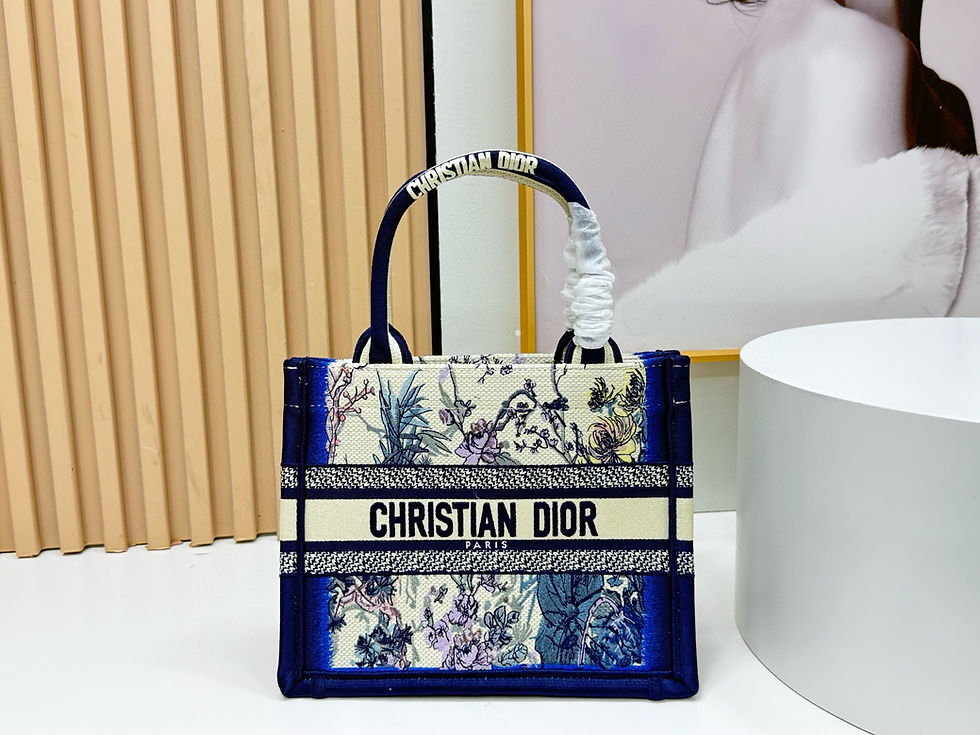 Thumbnail: Christian Dior Bag 16236