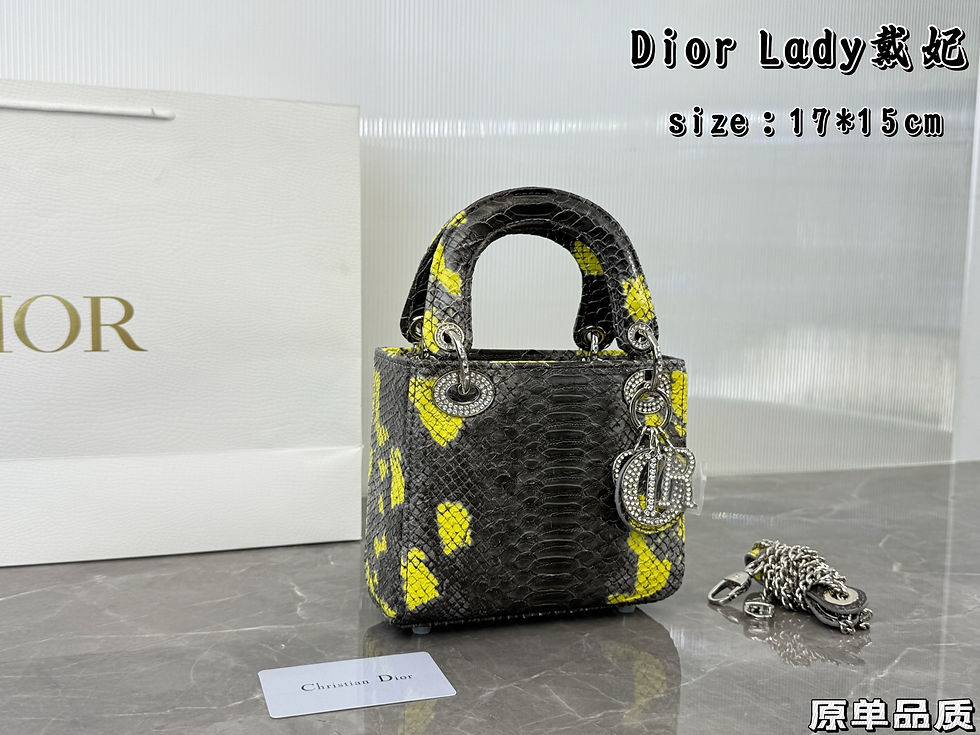Thumbnail: Christian Dior bag 44400