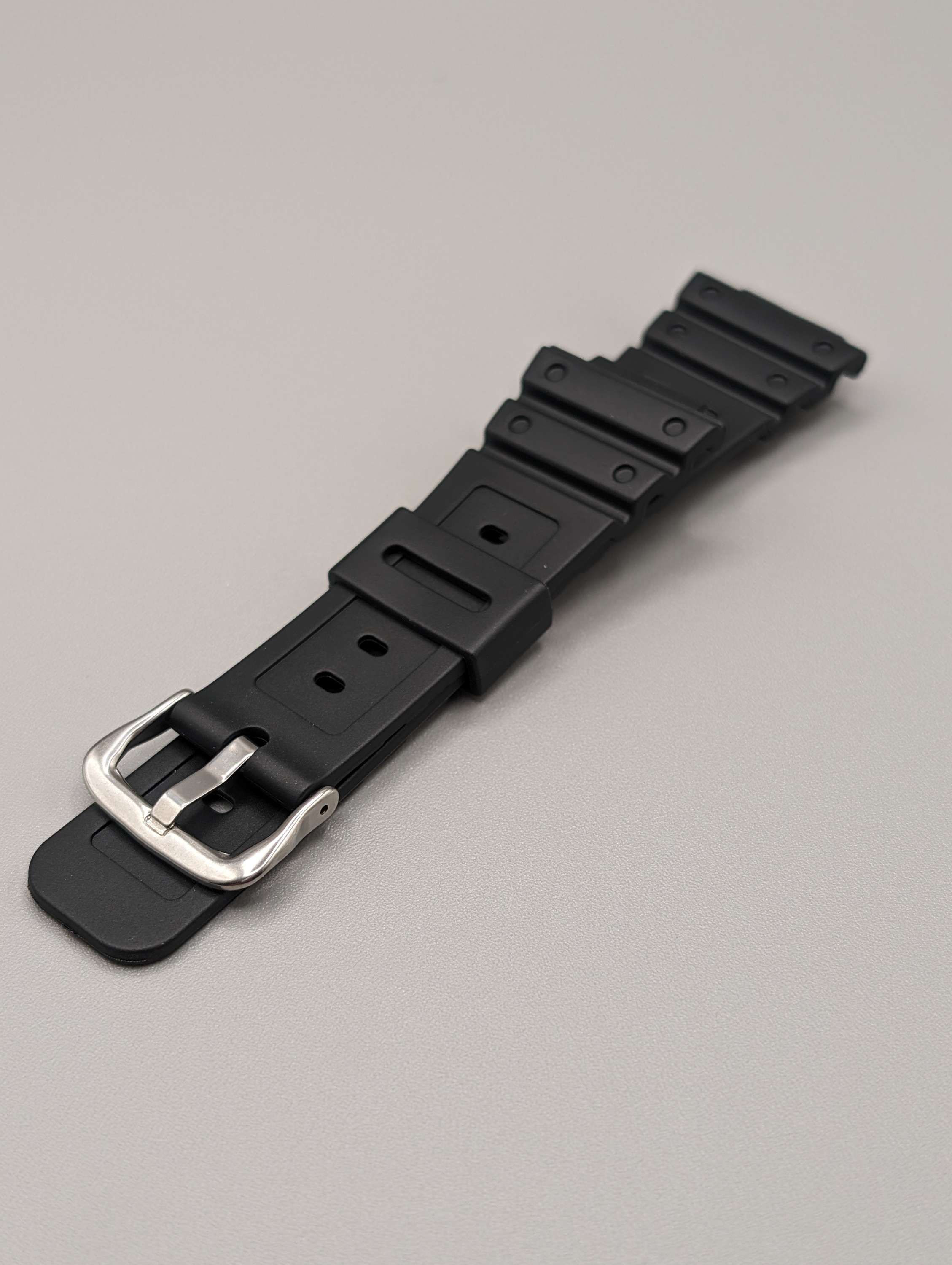 Casio Gshock watch band in black.