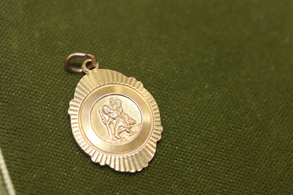 Thumbnail: Vintage 9ct Gold St Christopher Pendant – London 1975