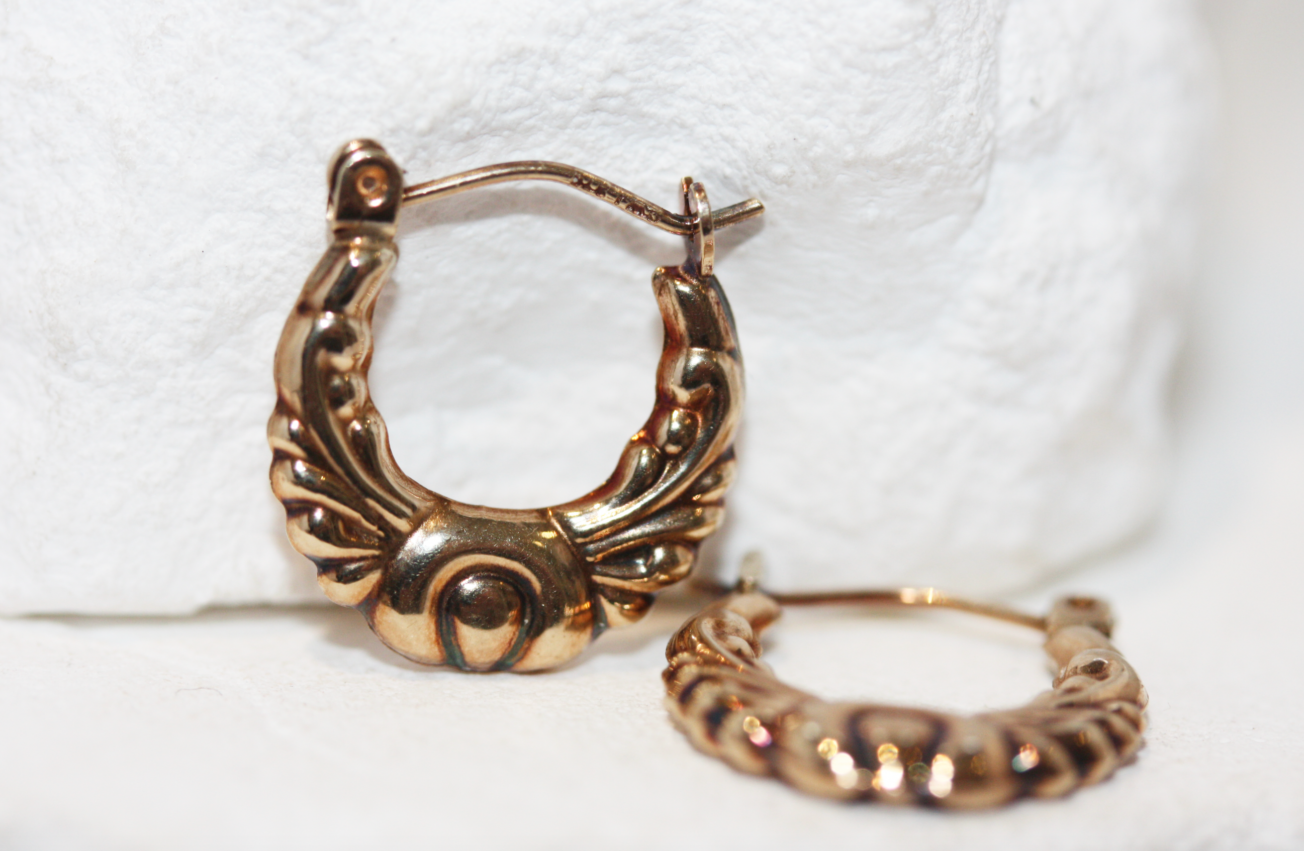 Vintage 9ct Gold Ornate Hoop Earrings