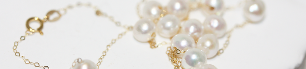 18ct Gold Natural Pearl Necklace