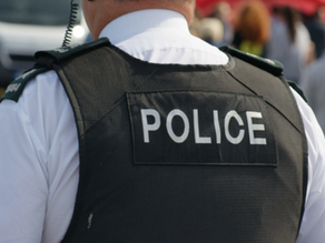 Belfast man detained after police bitten by taxi driver robbery suspect