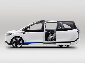 Baidu announce fully-automated ‘ROBO-TAXI’ that could HALF the cost of cab