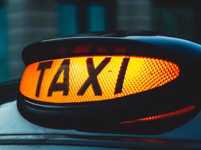 Oxford City Council exempt older taxis from Zero Emission Zone due to COVID-19 financial impact