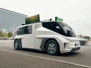 Ground-breaking new electric Etioca taxi begins world tour and arrives in UK later this year