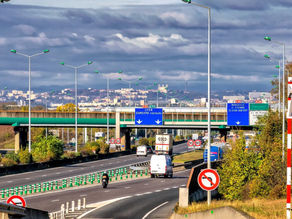 UK drivers in the dark about French driving rules and regulations, suggests RAC research