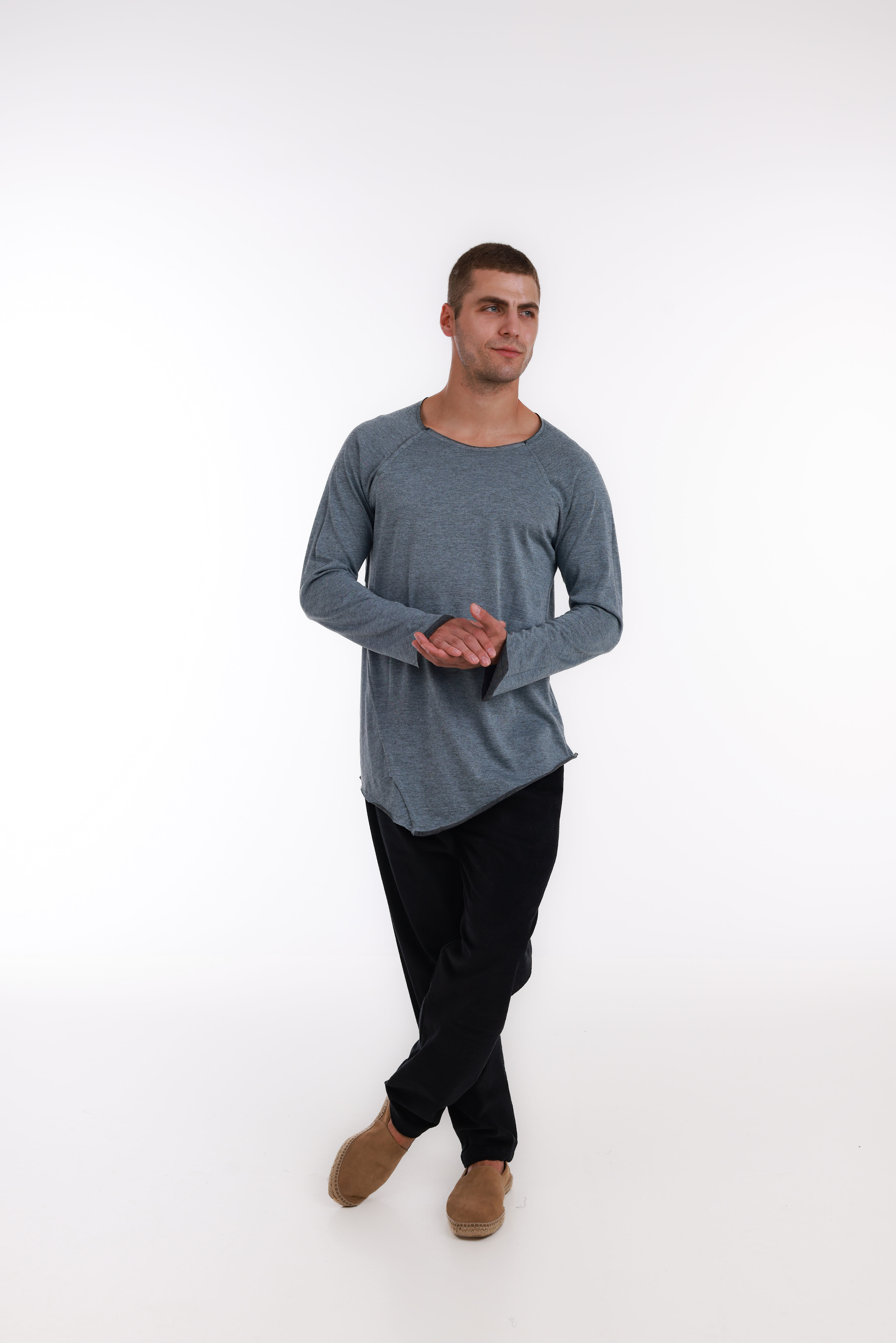 Smoky Grey and Ash Long Sleeve V and Hem Light Cotton Stretch Pullover