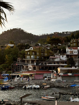 Hadiii Marmaris! Ferdi Özbeğen, gün doğumu, Turunç
