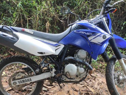 Polícia Militar, por meio do 6°BPM, recupera moto roubada.