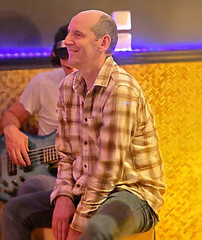 20251025_214127(1)(1)_edited.jpg