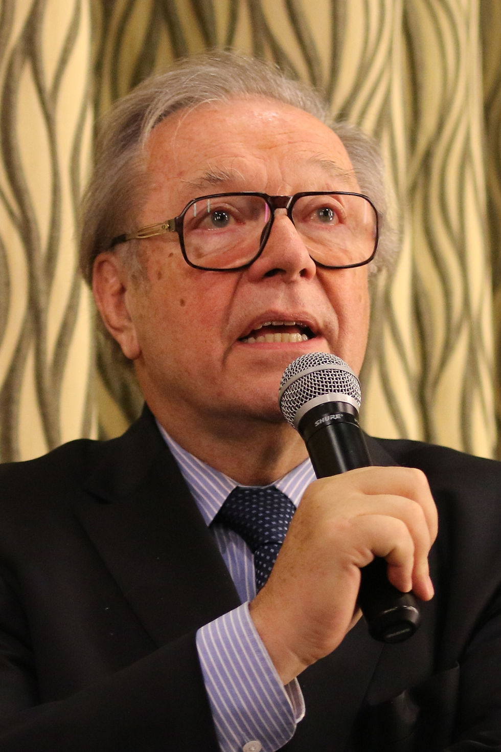 KRZYSZTOF ZANUSSI