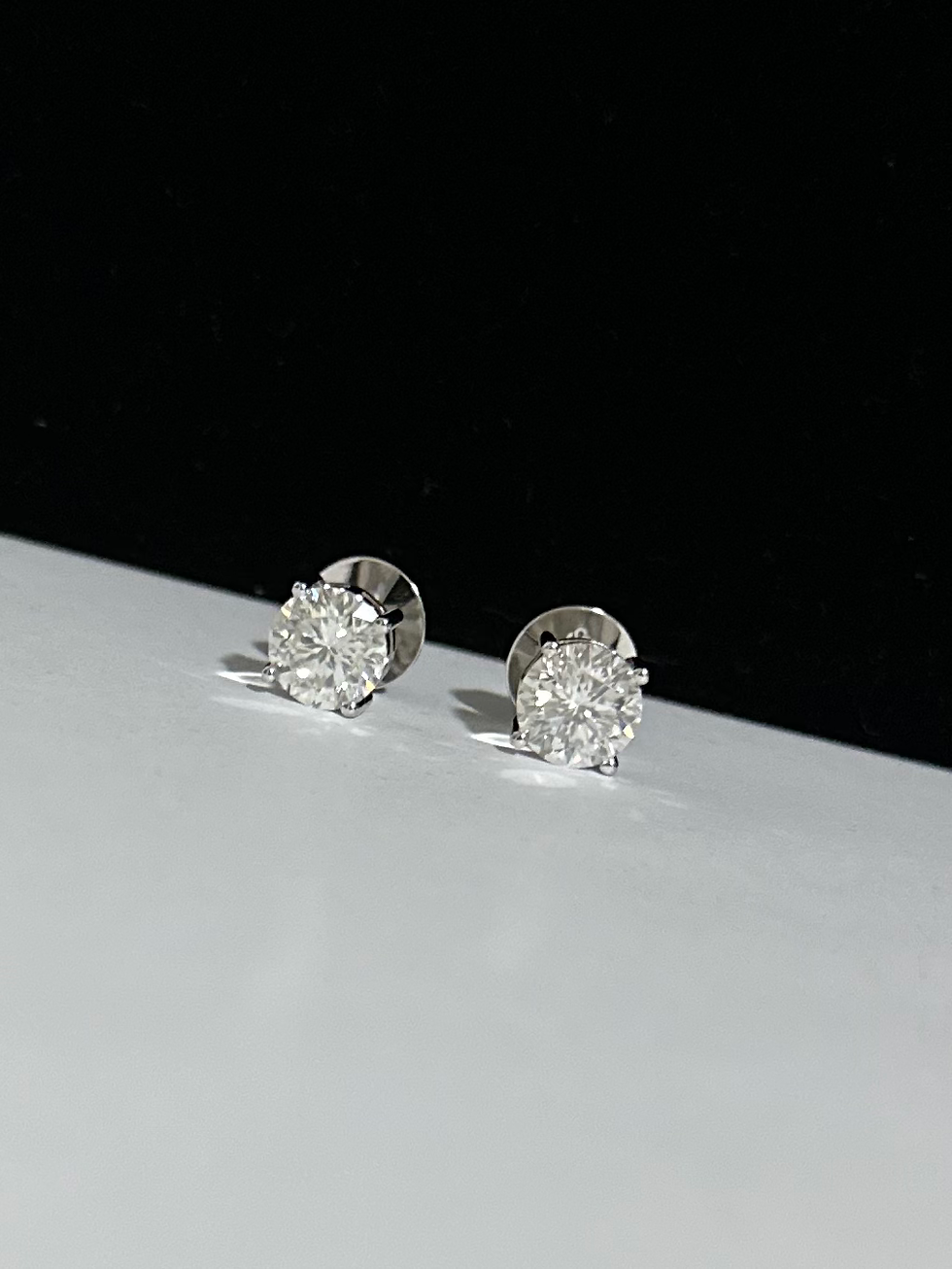 Miniatura: Prata 925 - Brincos solitário Ana 4 cts cada Moissanite brilhante
