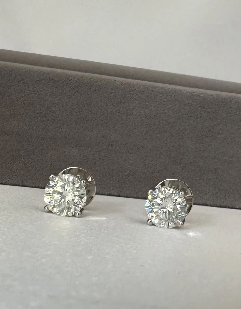 Miniatura: Prata 925 - Brincos solitário Ana 3 cts cada Moissanite brilhante 