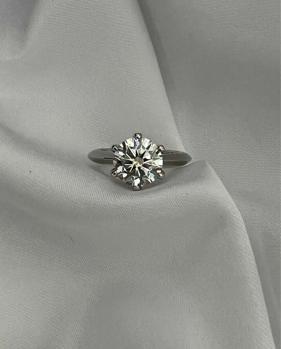 Miniatura: Ouro 18k - Anel solitário Romance diamante Lab Grown de 3 quilates brilhante