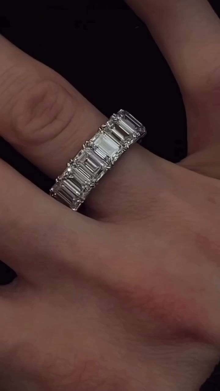 Miniatura: Ouro 18k - Aliança Elena 1 ct cada Moissanite lapidação esmeralda