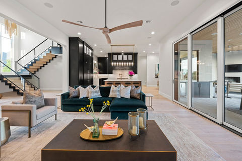 As a real estate photographer, capturing the beauty of this  Matteson custom home requires a combination of ground and drone photography. Aerial shots showcase the home’s position within Oak Tree’s lush landscapes, while interior shots highlight its modern, open layout and luxury details. This approach provides potential buyers with a full visual experience, presenting the home and neighborhood in all their splendor.

This stunning, custom-built home by John Matteson truly sets the bar for modern luxury in Oak Tree, Edmond. Whether you're looking for a new home or are interested in the artistry of custom builds, this property is a must-see in Oklahoma real estate.