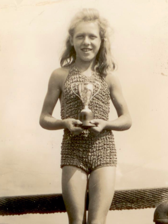Diving Trophy Circa August 1941