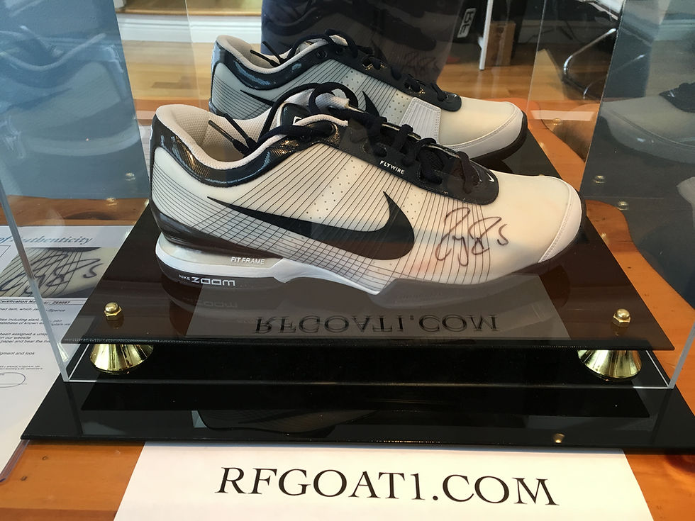 Miniatura: Roger Federer firmó un zapato Nike de PE personalizado Indian Wells