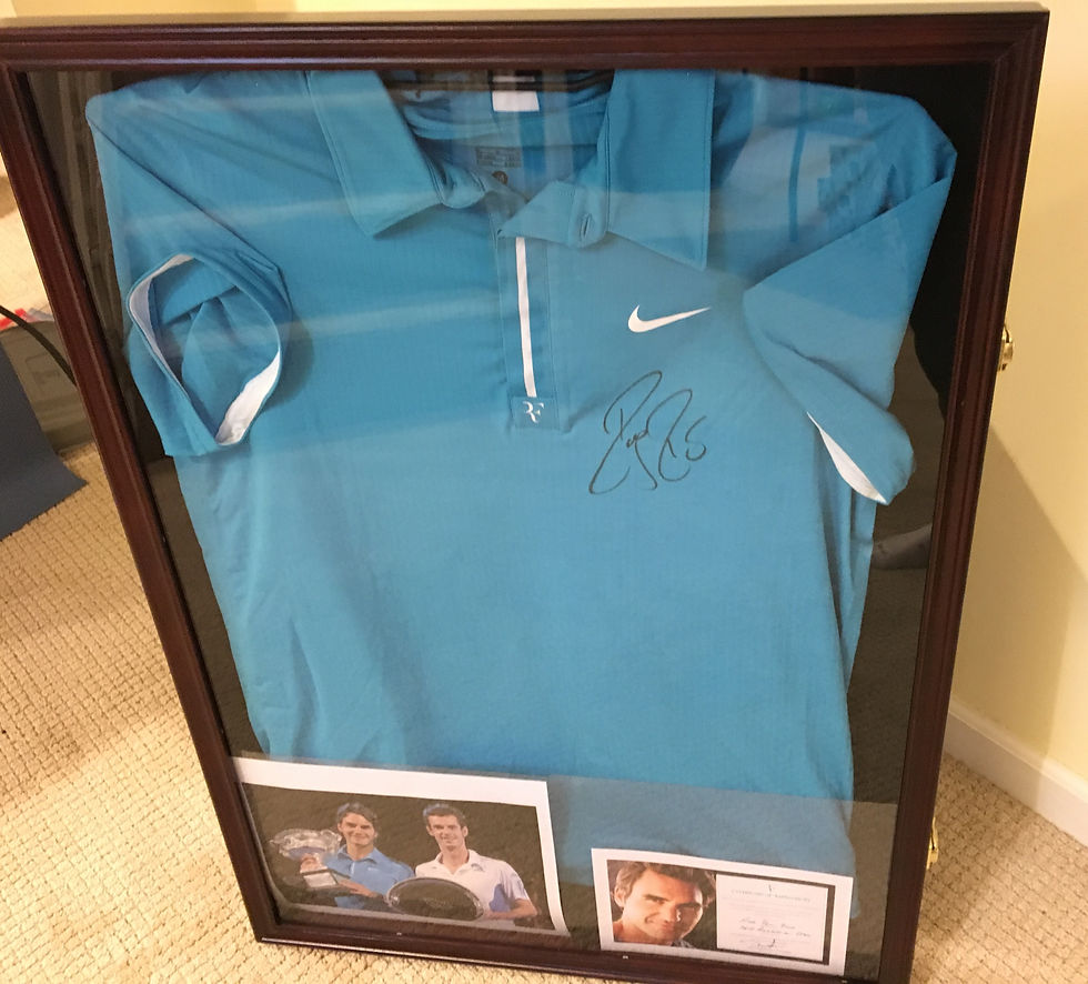 Miniatura: Roger Federer Match Worn Camiseta Nike PE personalizada firmada Abierto de Australia 2010
