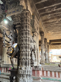 Avudayar Koil  /  Thiruperunthurai