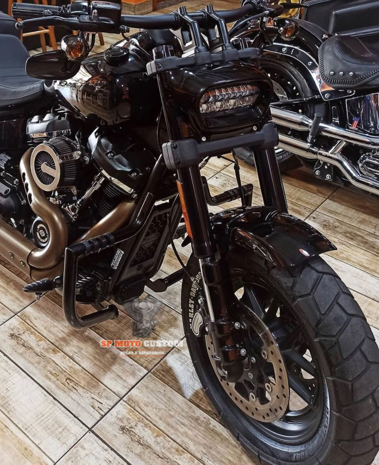 protetor motor softail 2018/2025 fat boy fat bob low rider slim steet bob 1-1/4"