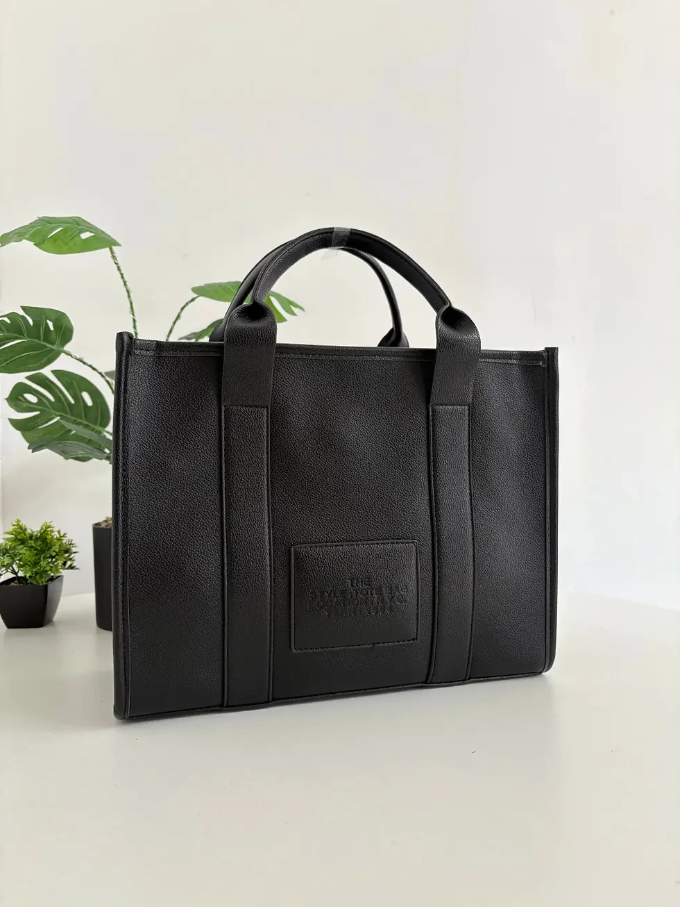 Miniatura: Cartera Tote [negro]