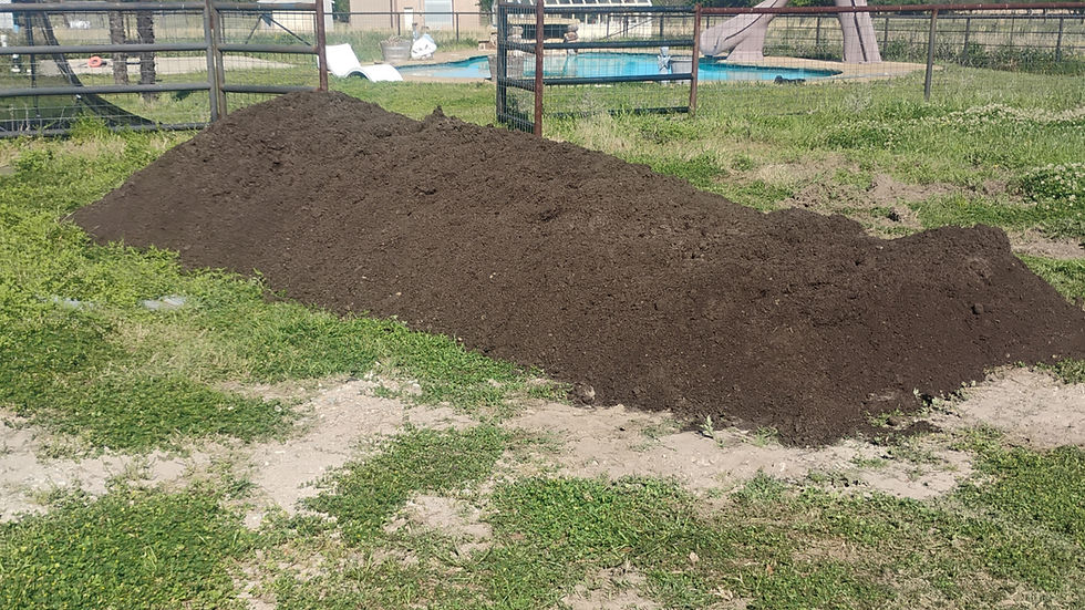 Premium mixed Compost Delivered Quinlan TX and surrounding areas