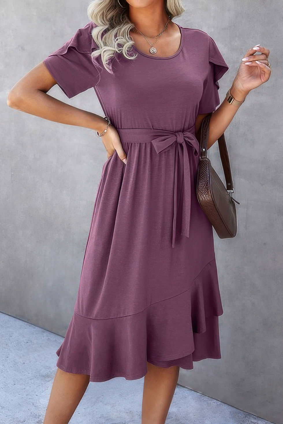 Thumbnail: Scoop Neck Short Sleeve Solid Dress