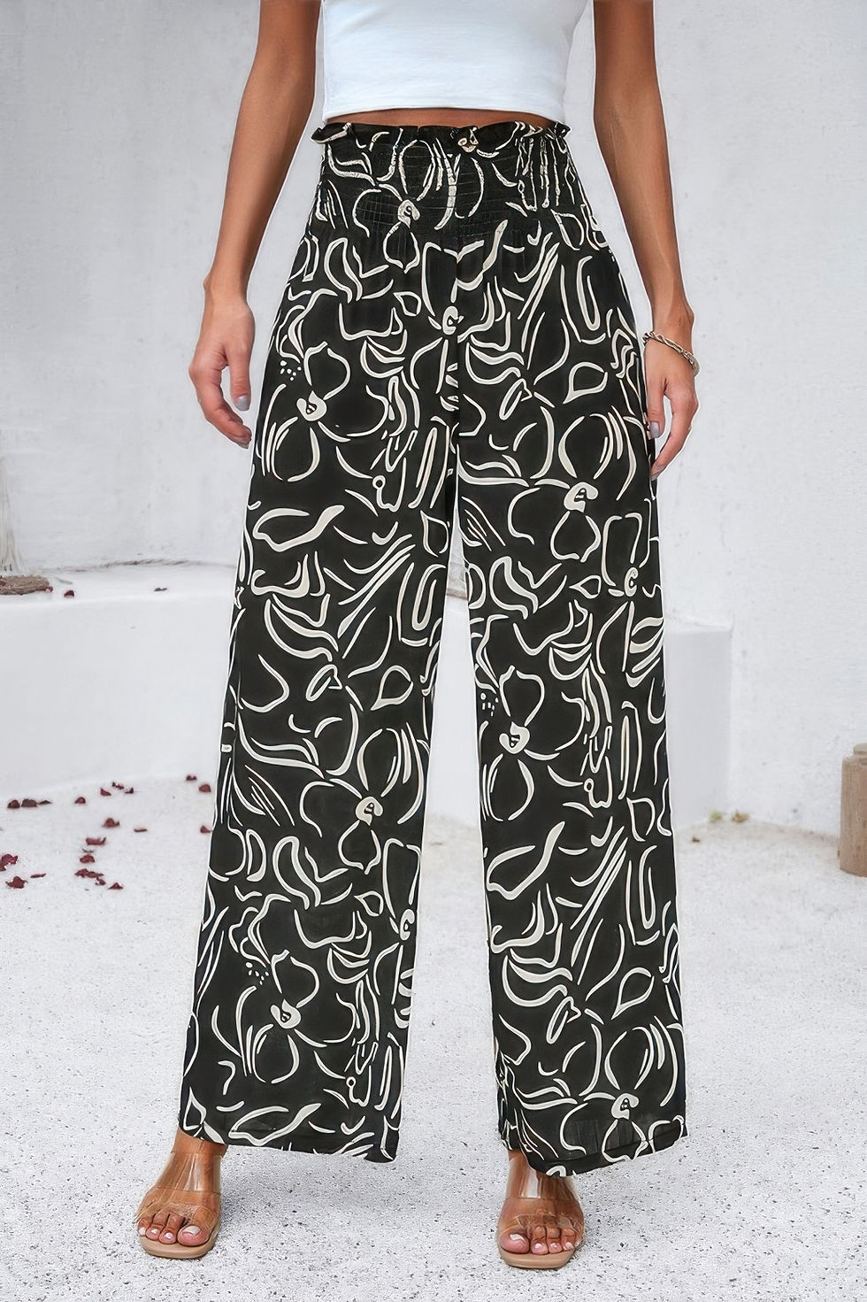 Thumbnail: Allover Print Pockets Elastic Band Belt Pant