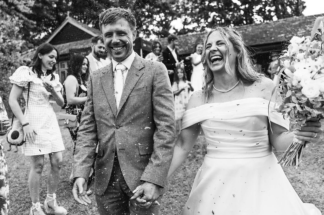 Relaxed documentary wedding photography at a summer wedding in Sussex