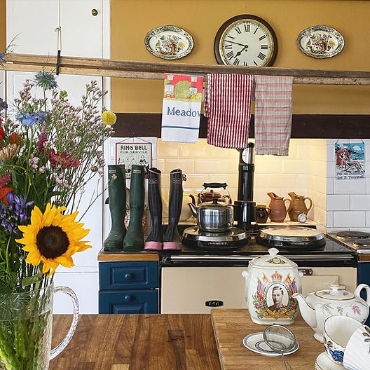 the large traditional self-catering kitchen at Norfolk Beach House with its double aga in Mundesley