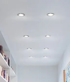 spotlights-vs-downlights-northerncult.com-blog1-1024x576.webp