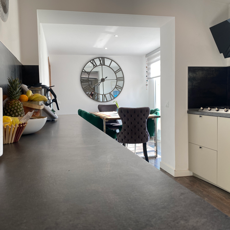 Kitchen in villa Madrid (Spain) with AFG Properties