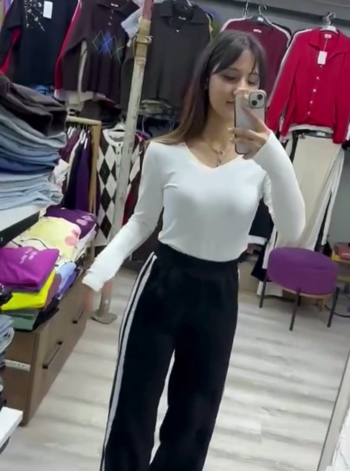 الصورة المصغرة: Modal Kumaş Yanları Şeritli Palazzo Pantolon