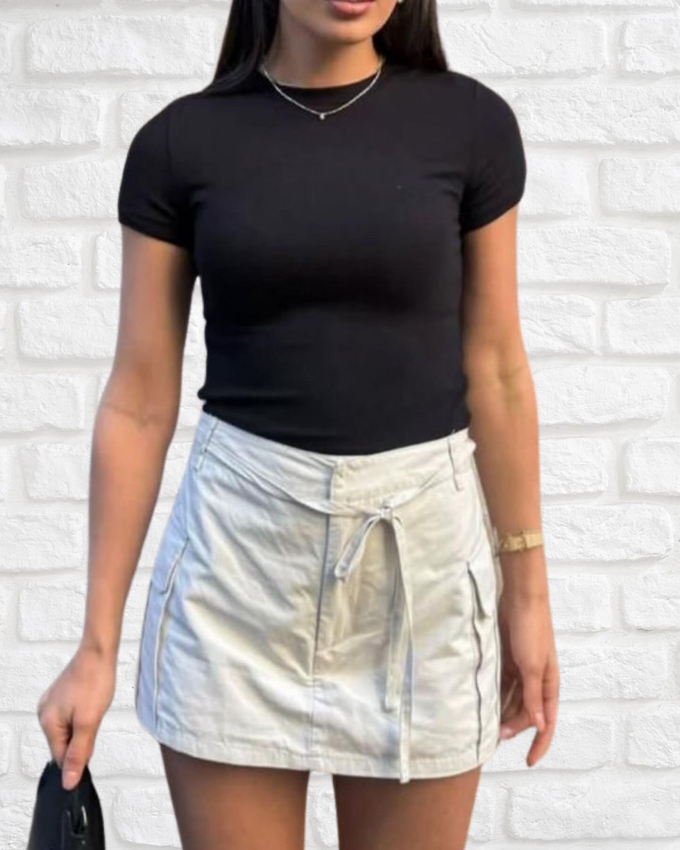 Küçük resim: Sıfır yaka kısa kol body