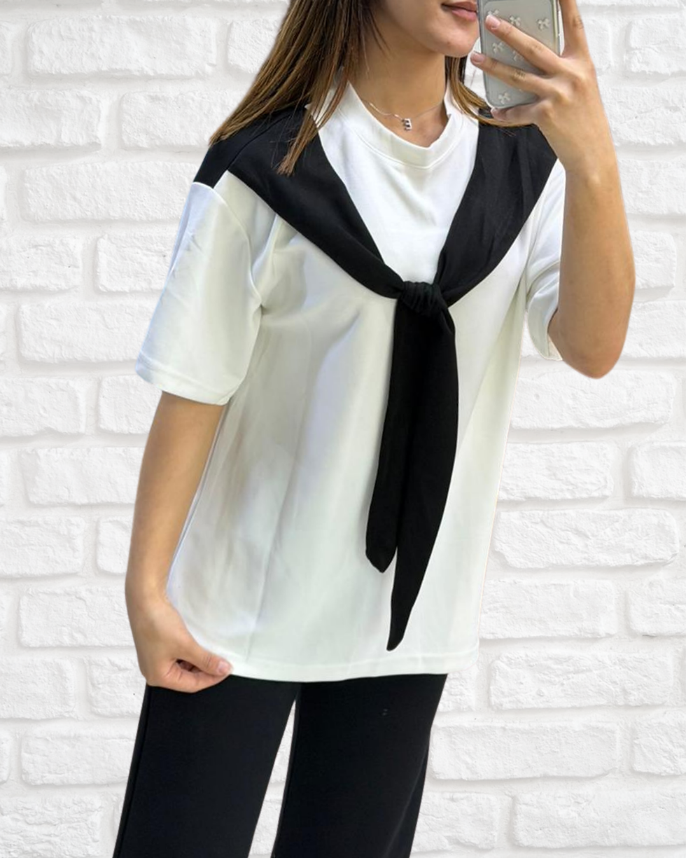 Küçük resim: Modal Kumaş Bağlama Detaylı T-Shirt