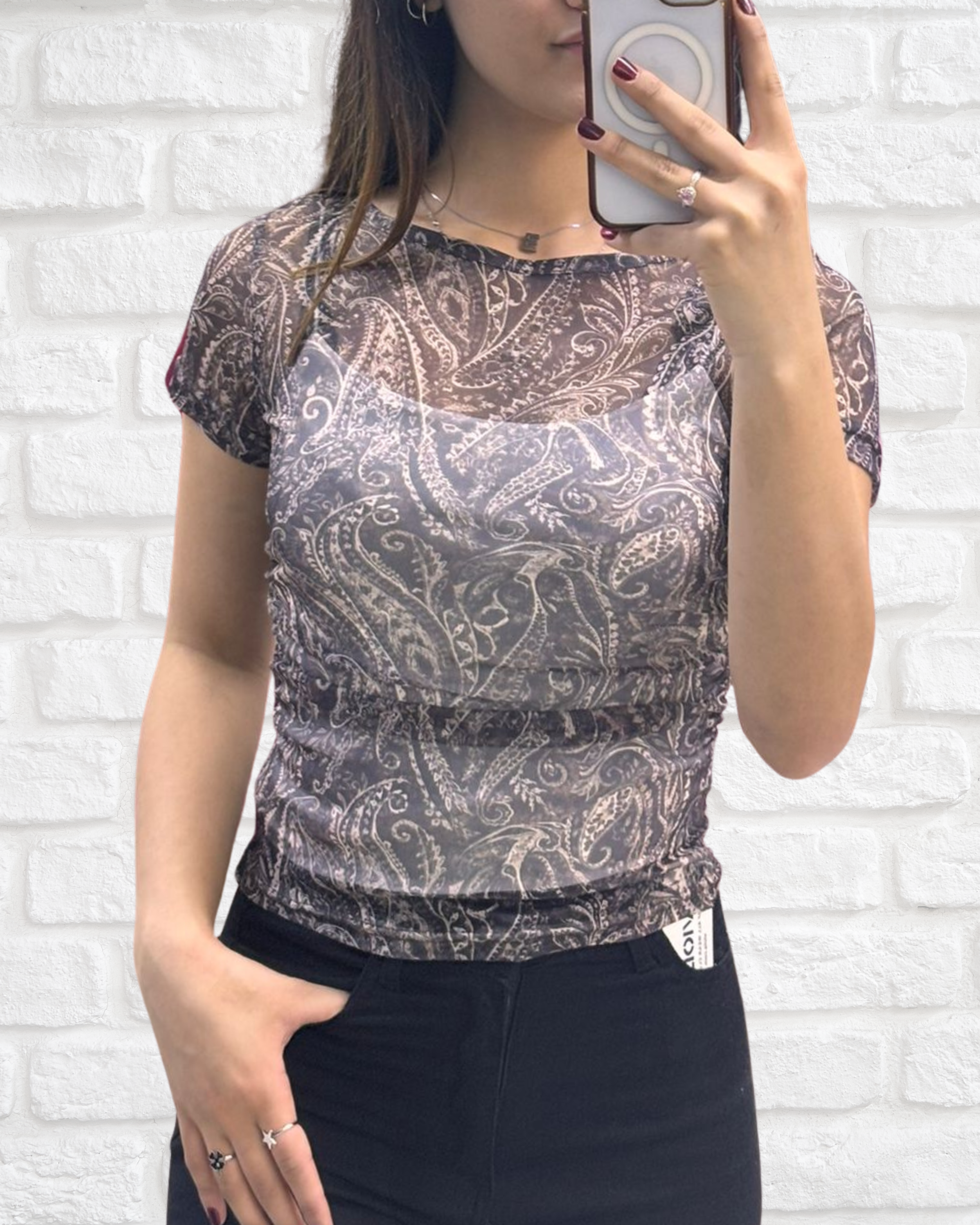 Yanları drapeli tül bluz