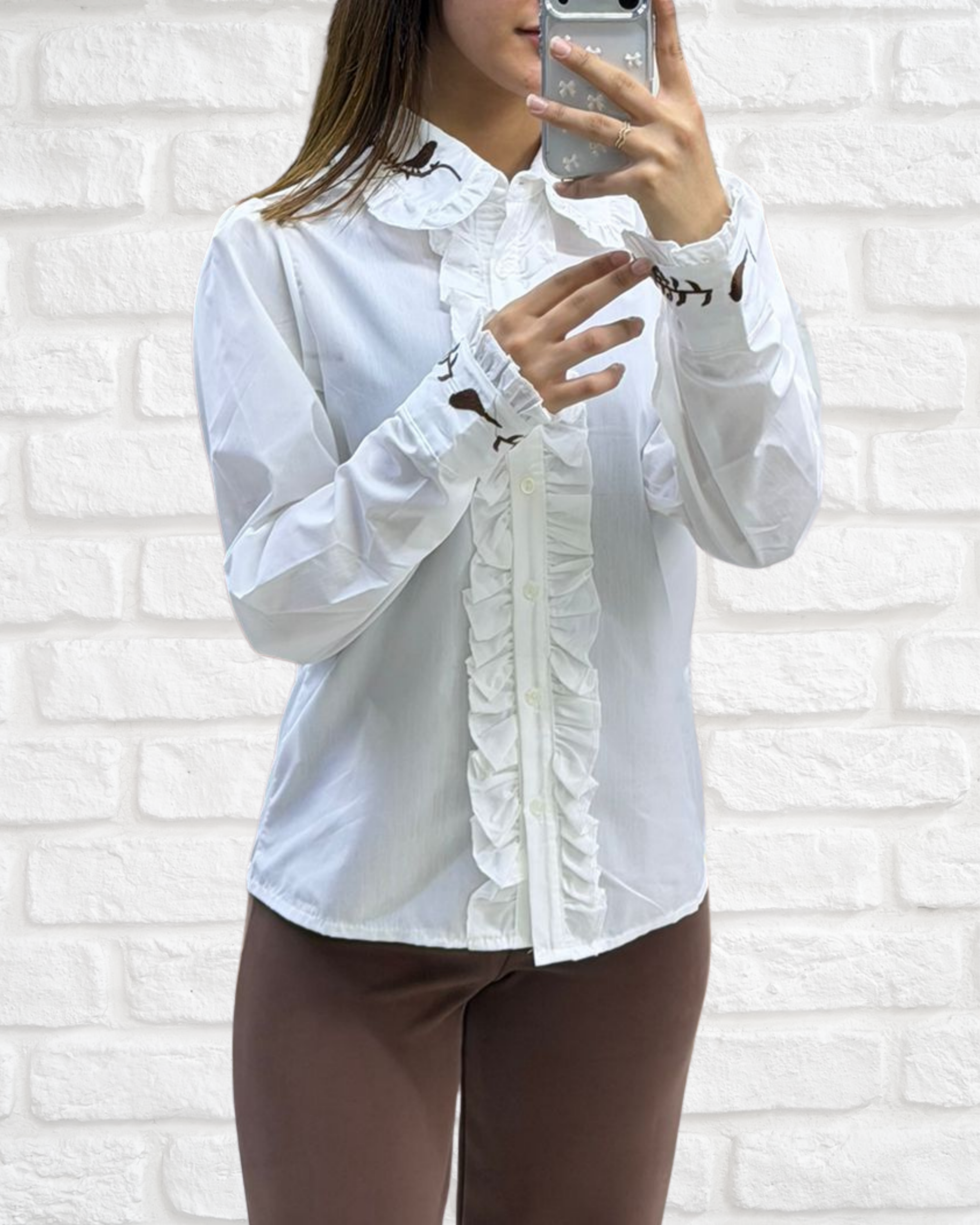 Retro Bebe Yaka Nakışlı Gömlek