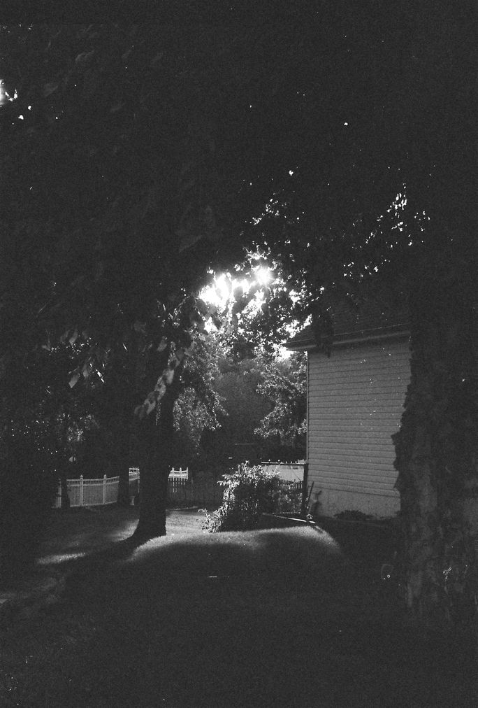 Neighbourhood light