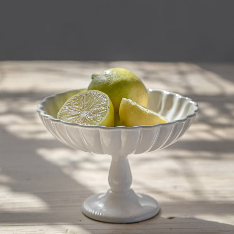 קערת פרח על רגל