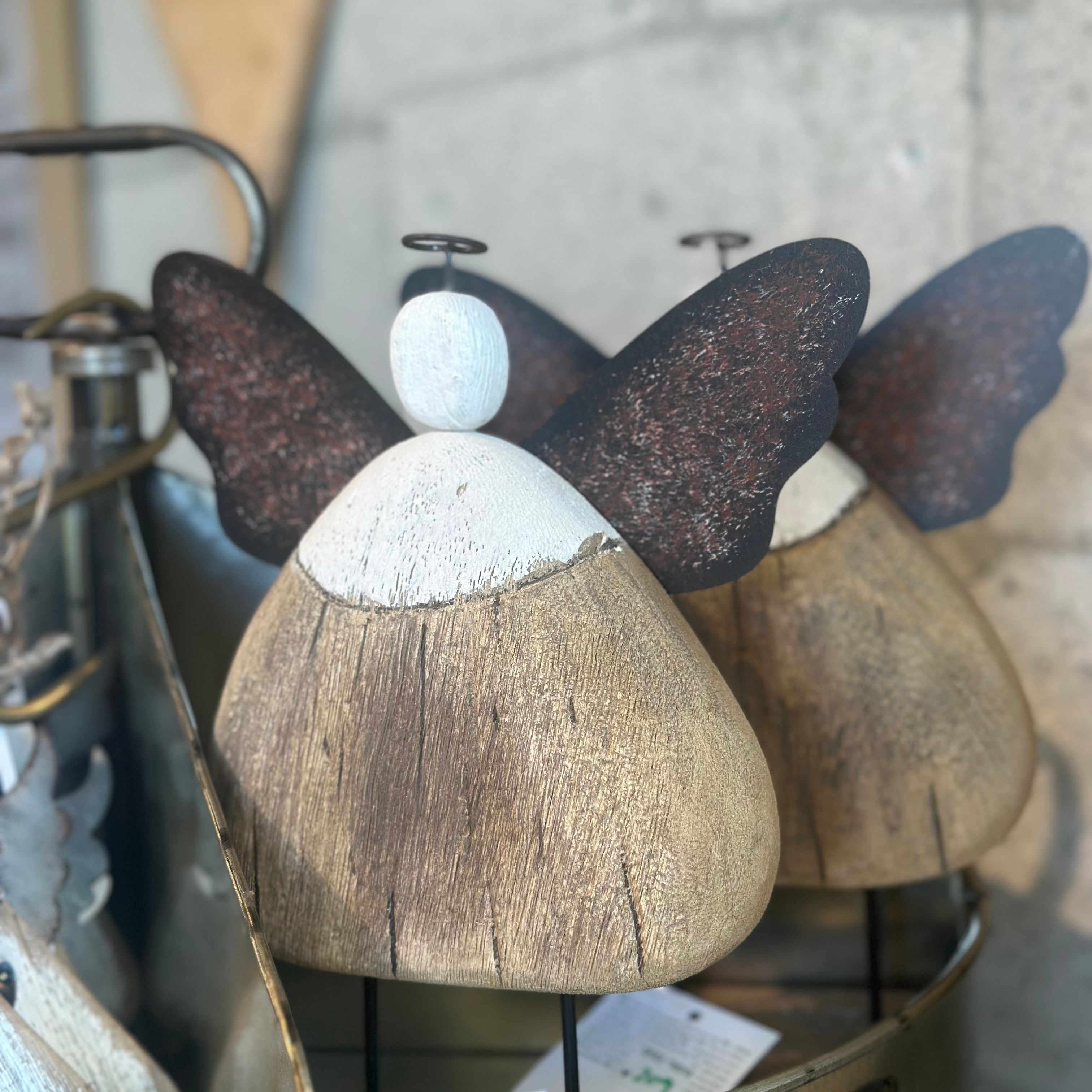 מלאכית עץ כפרית