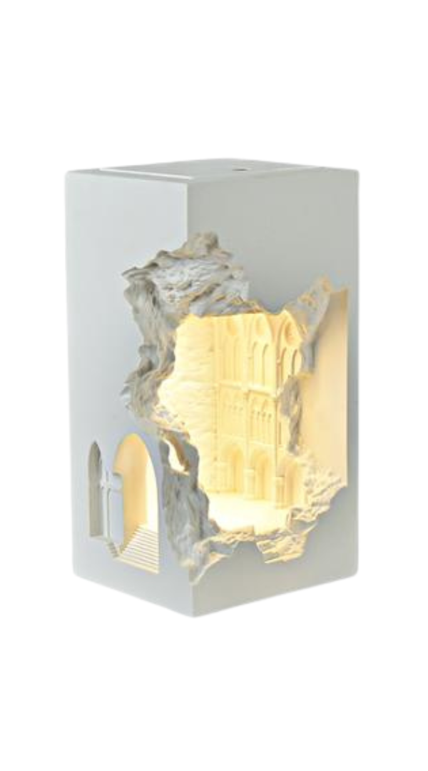 Cathedral Facade Lamp
